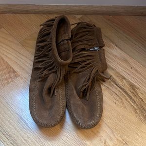 SOLD Minnetonka Fringe Ankle Boots/Moccasins; Women’s Size 8